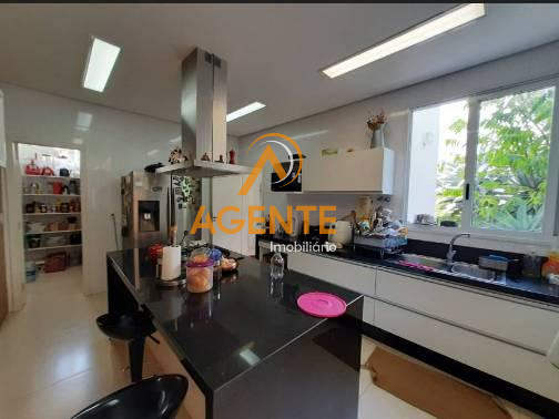 Casa de 3 quartos, 290m² no bairro Mangabeiras, em Belo Horizonte | Eu Corretor