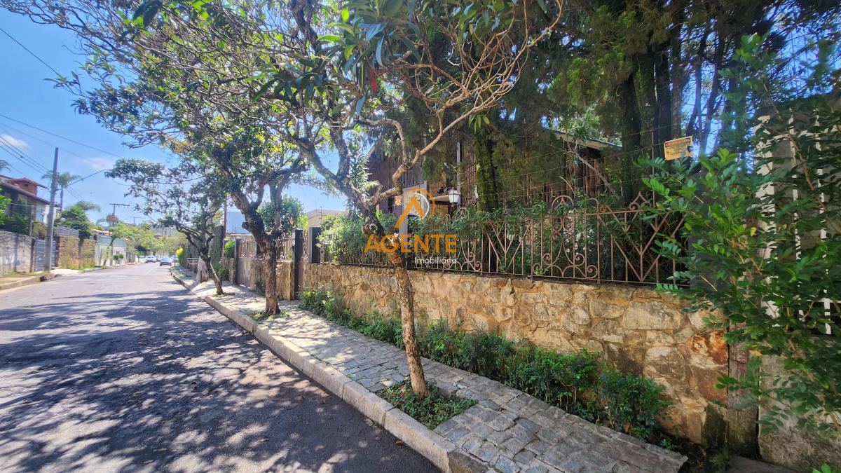 Casa de 4 quartos, 505m² no bairro Mangabeiras, em Belo Horizonte | Eu Corretor